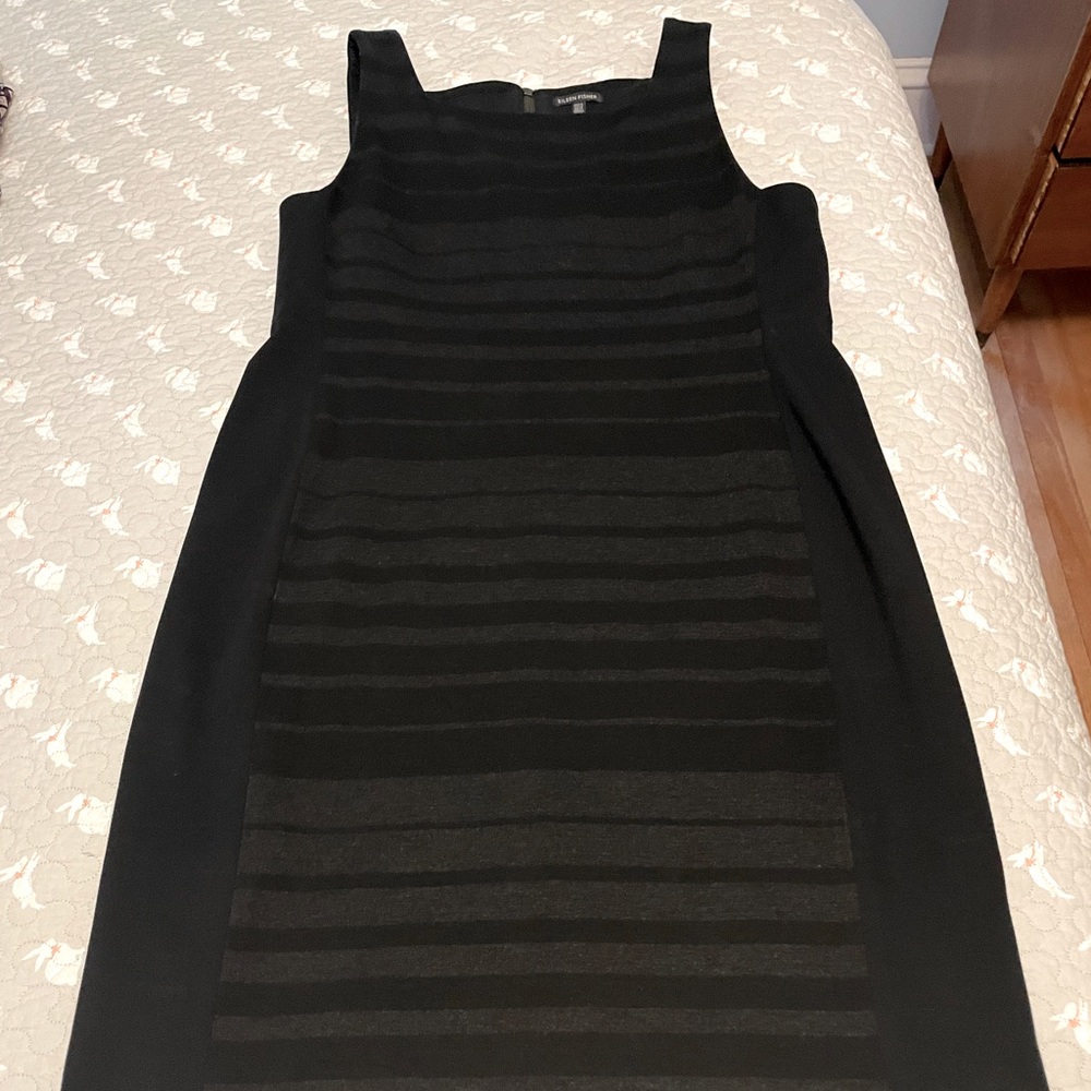 Eileen Fisher Bodycon Subtle Striped Panel Dress - Super Flattering. EUC Size 16